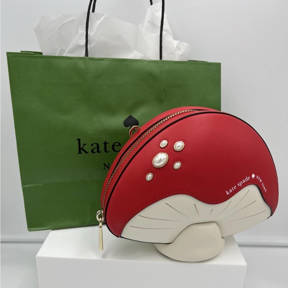 Kate Spade KL919 3D Mushroom Crossbody - NWT - Picture 2 of 7
